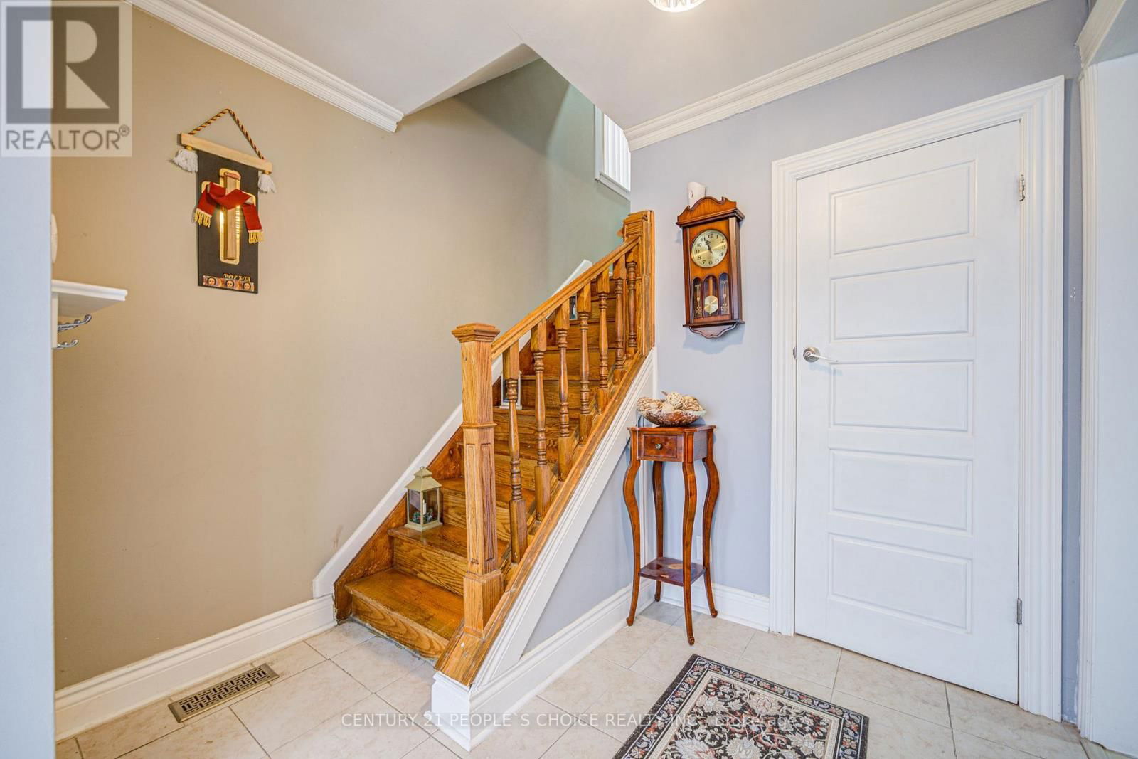 10 LAKELAND DRIVE Image 8