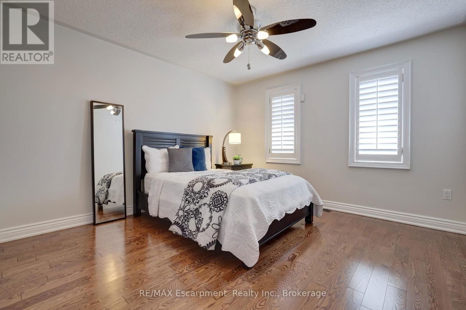 1658 HERITAGE WAY Image 33