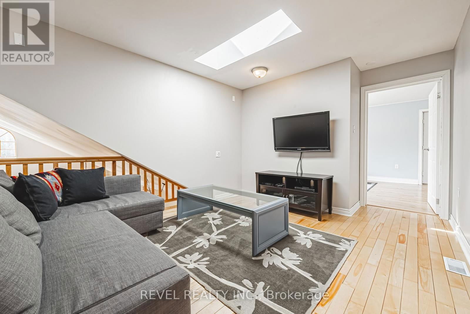 1325 3 SIDEROAD Image 33