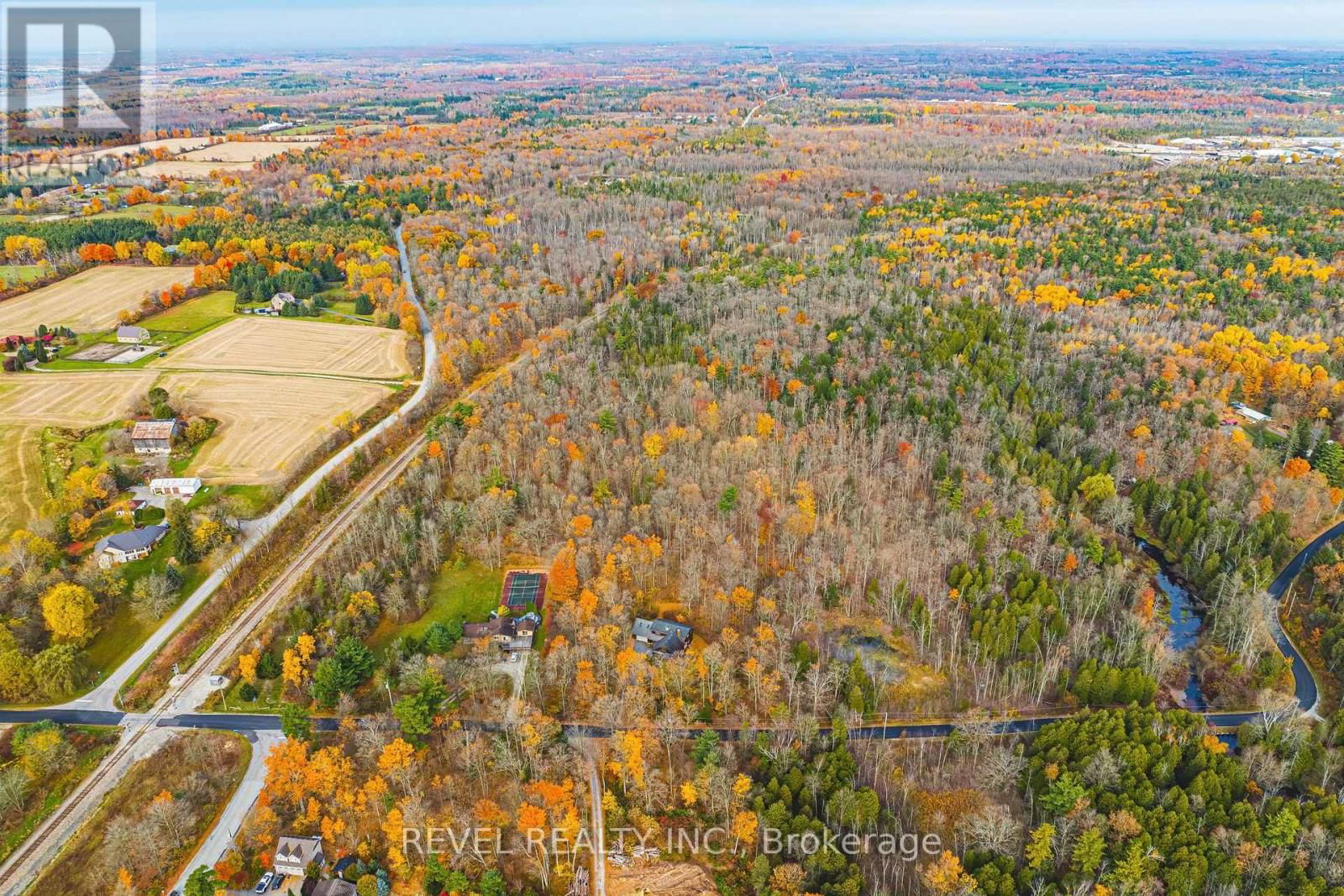 1325 3 SIDEROAD Image 47