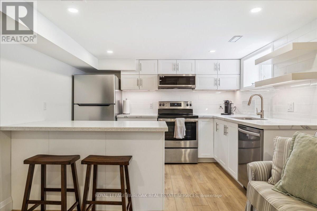 2113 NEW STREET Image 15