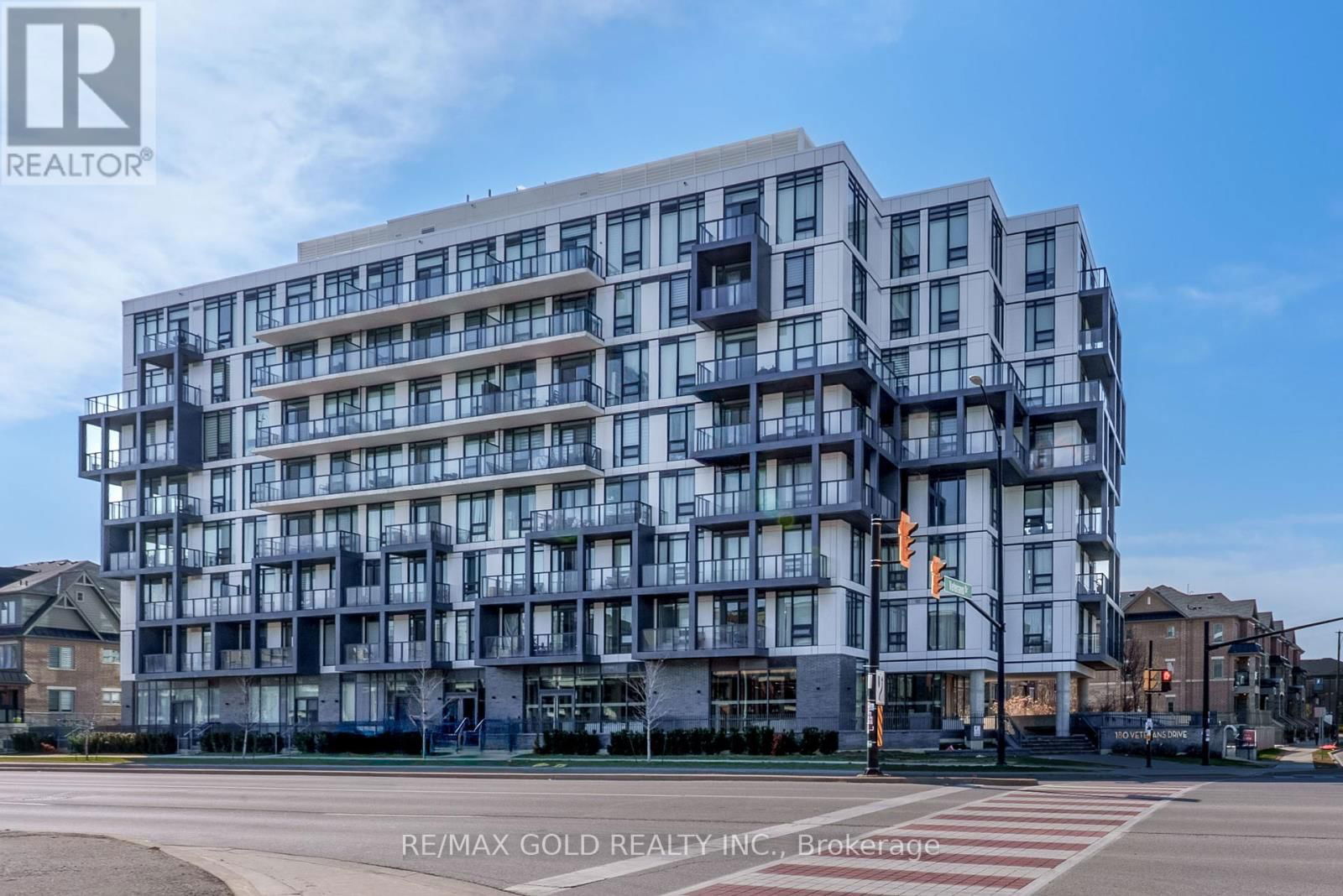 510 - 180 VETERANS DRIVE Image 1