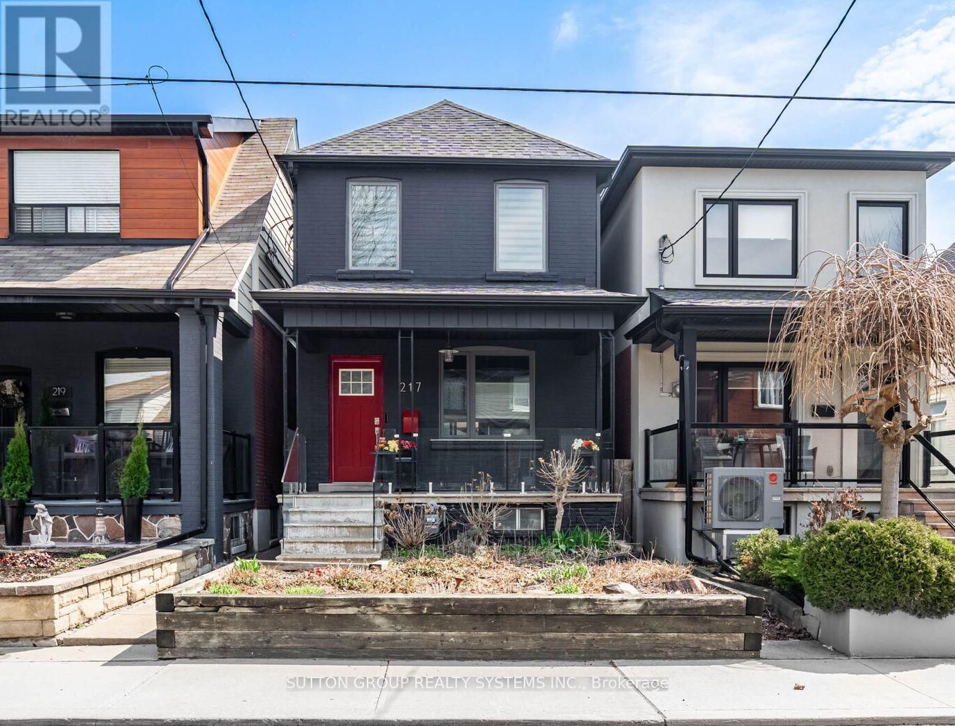 217 EARLSCOURT AVENUE Image 1