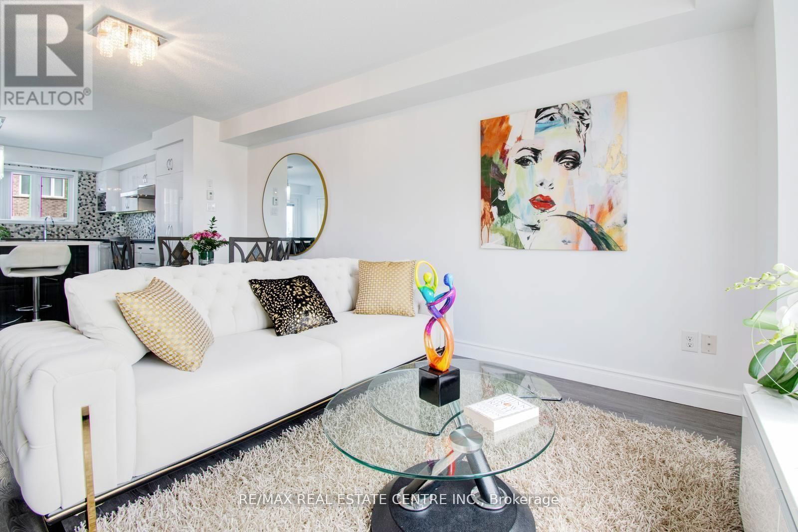 2 - 2891 RIO COURT Image 12