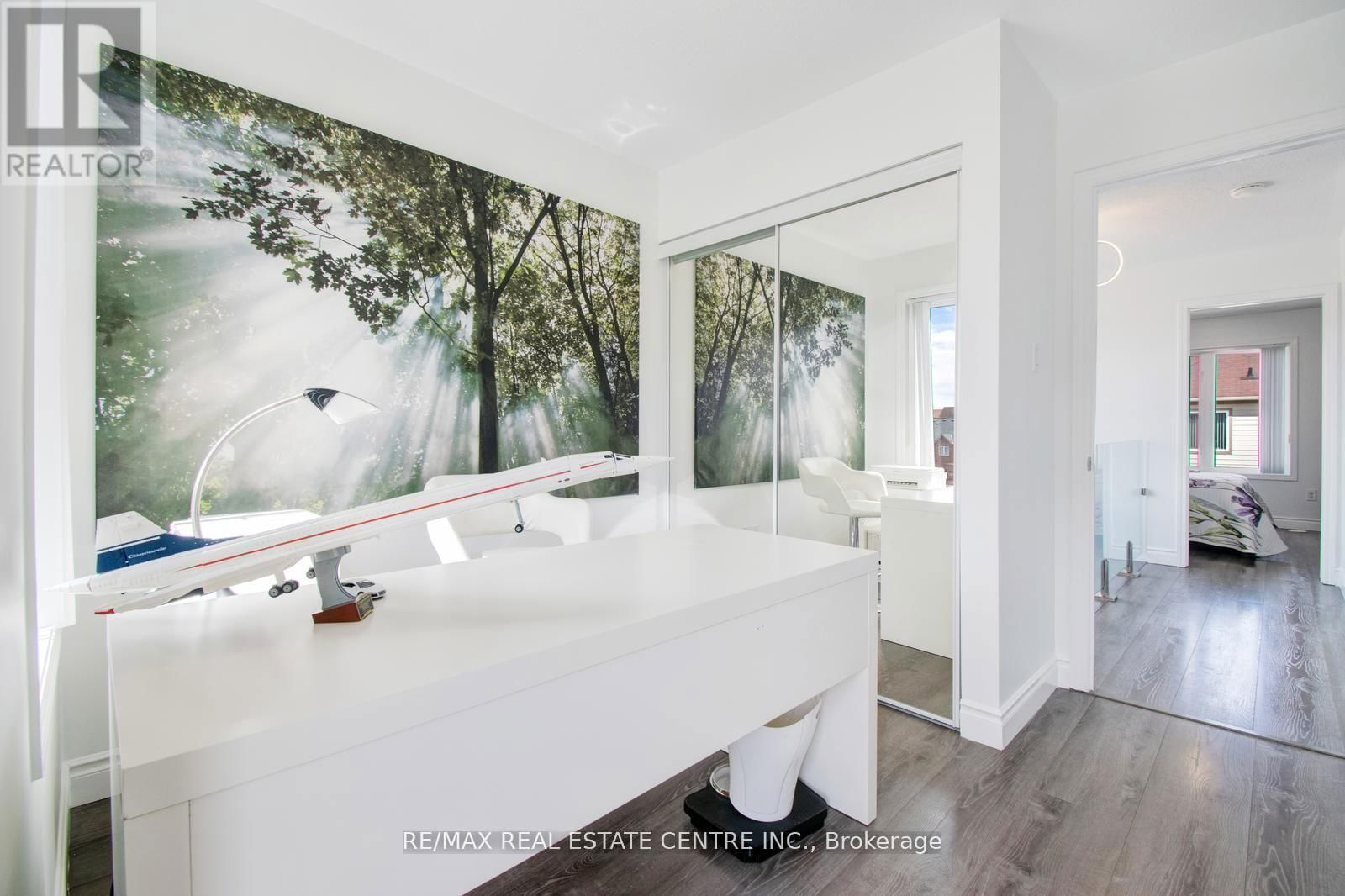 2 - 2891 RIO COURT Image 29