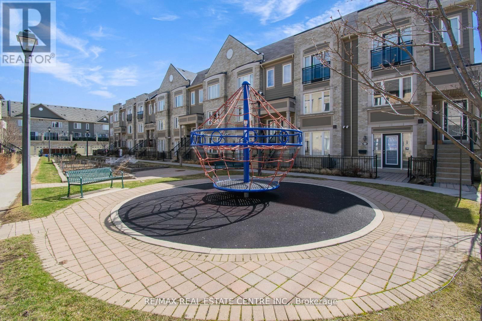 2 - 2891 RIO COURT Image 40