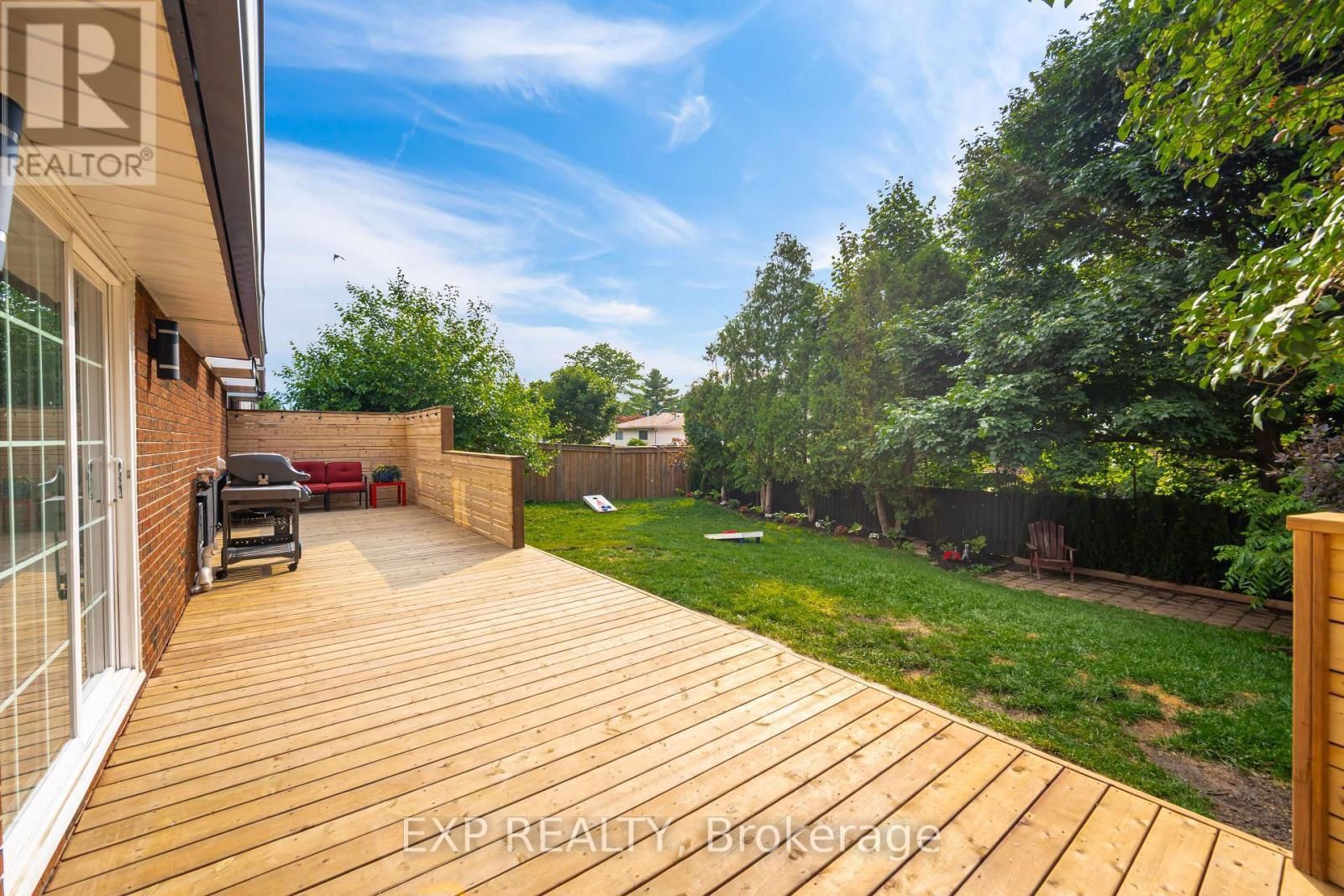 10 ROSEMARY ROAD Image 33