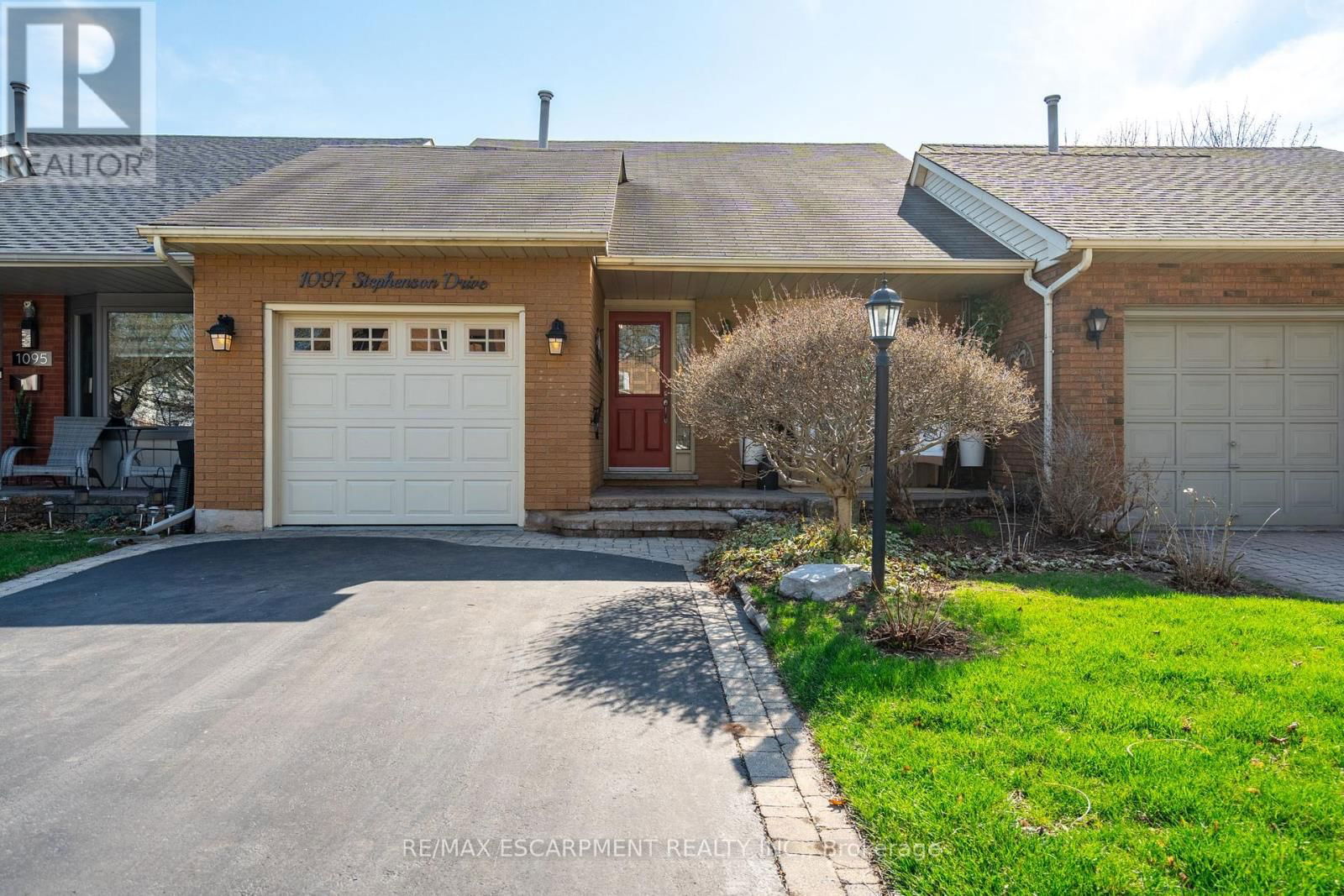 1097 STEPHENSON DRIVE Image 1