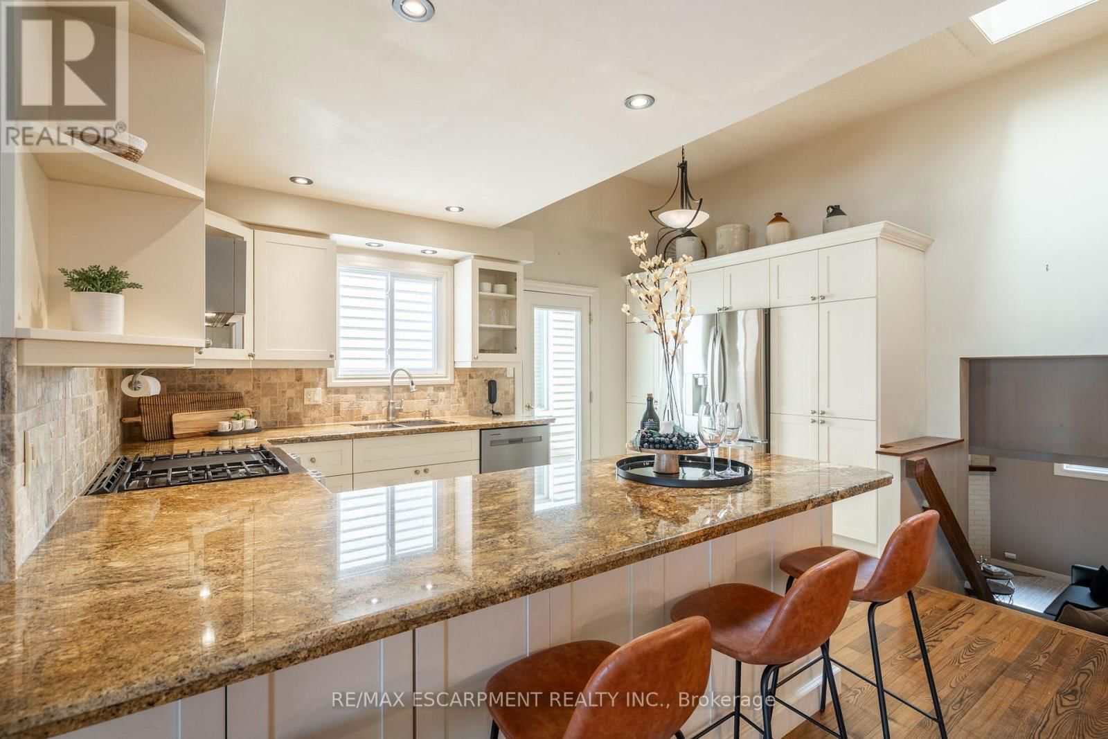 1097 STEPHENSON DRIVE Image 16