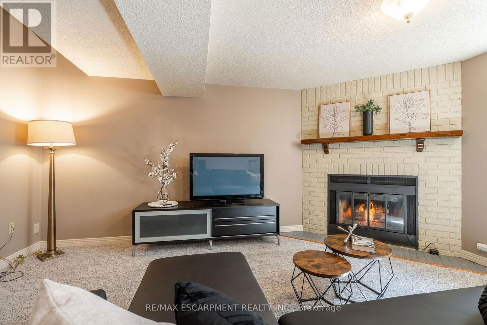 1097 STEPHENSON DRIVE Image 31