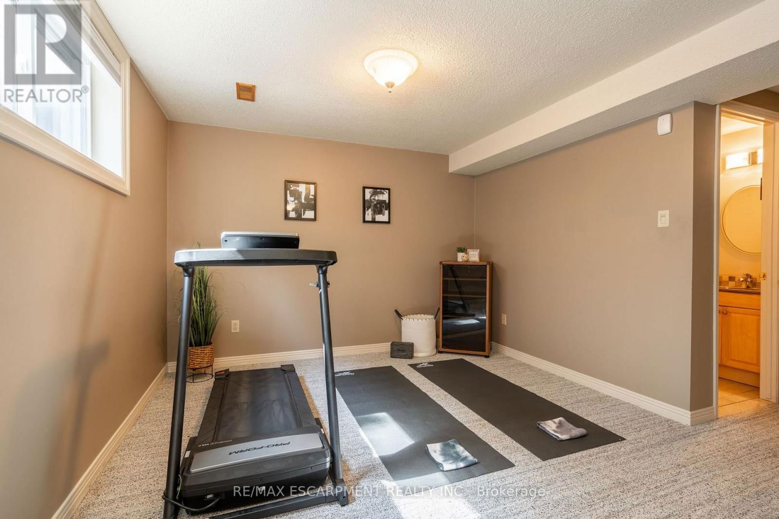 1097 STEPHENSON DRIVE Image 32