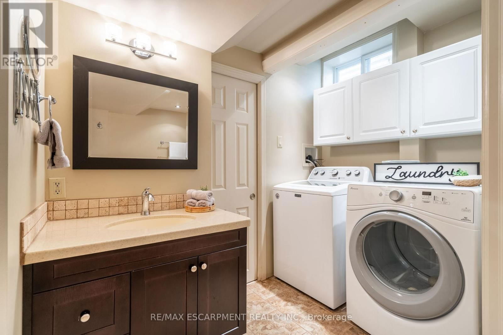 1097 STEPHENSON DRIVE Image 40
