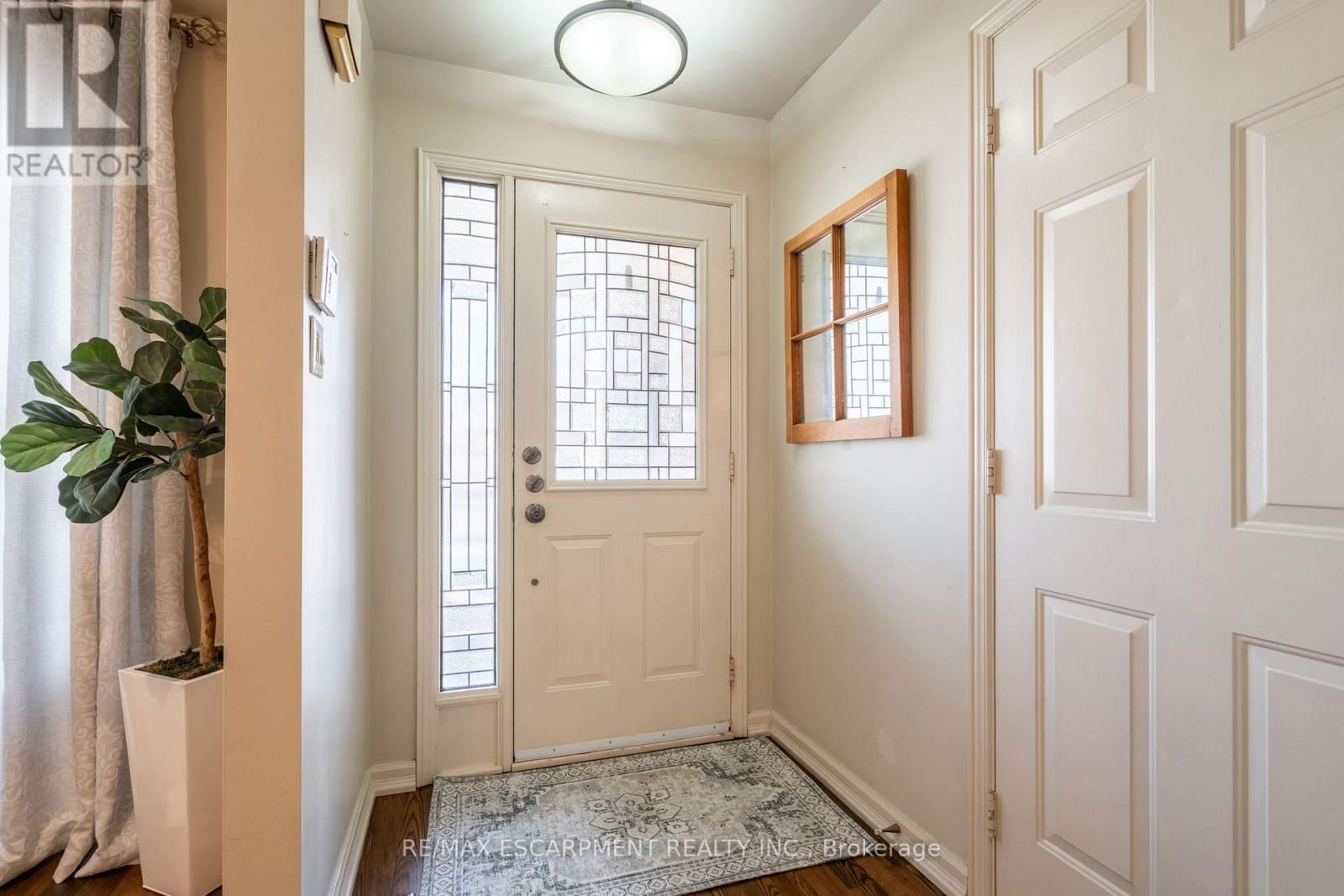 1097 STEPHENSON DRIVE Image 5