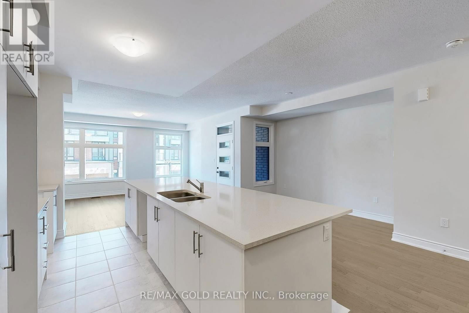 1297 ANTHONIA TRAIL Image 18