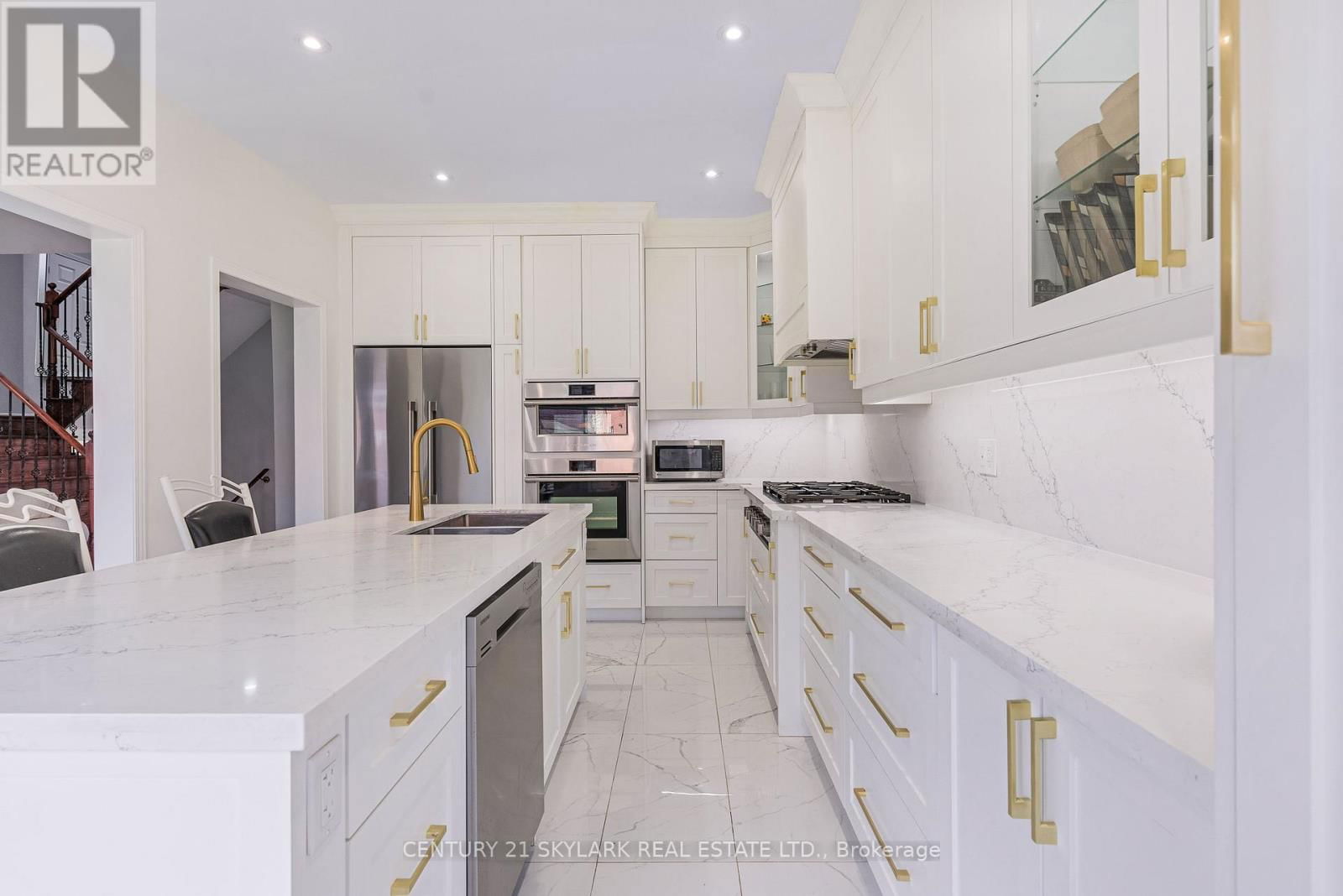 13 LEDGEROCK ROAD Image 17