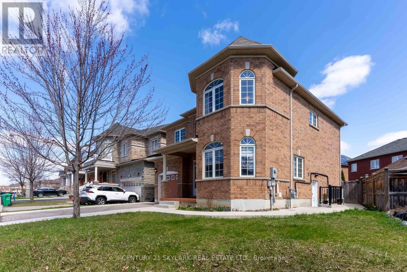 13 LEDGEROCK ROAD Image 2
