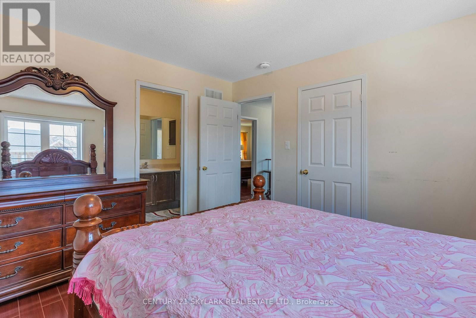 13 LEDGEROCK ROAD Image 30
