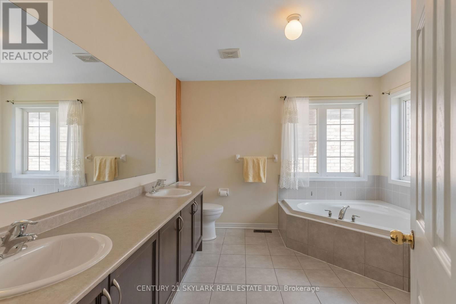 13 LEDGEROCK ROAD Image 36