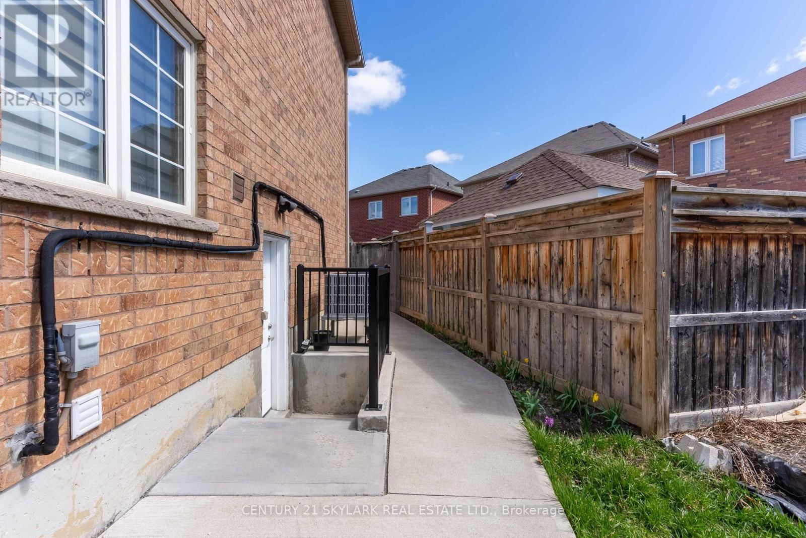 13 LEDGEROCK ROAD Image 38