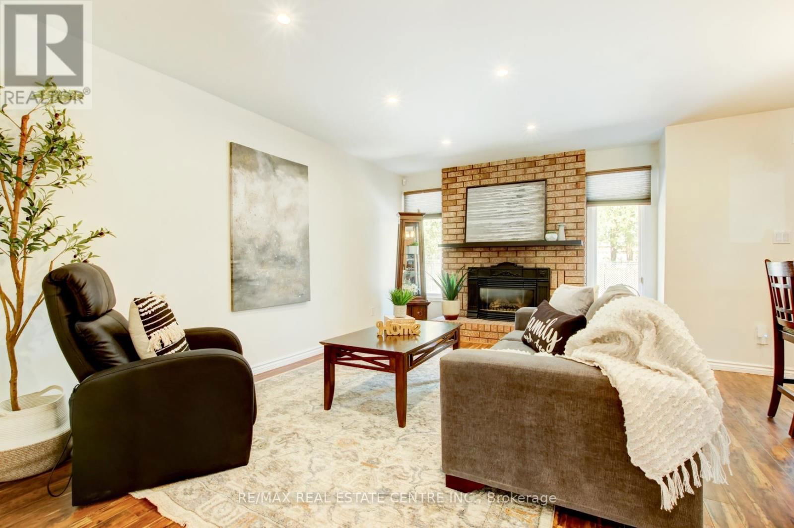 3 PASSMORE AVENUE Image 15