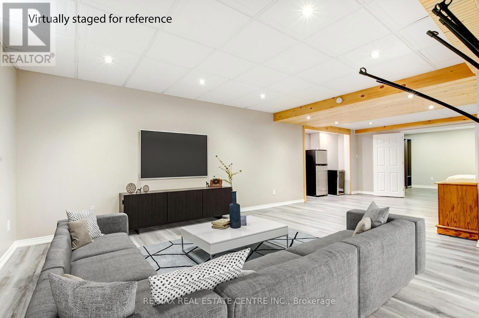 3 PASSMORE AVENUE Image 25