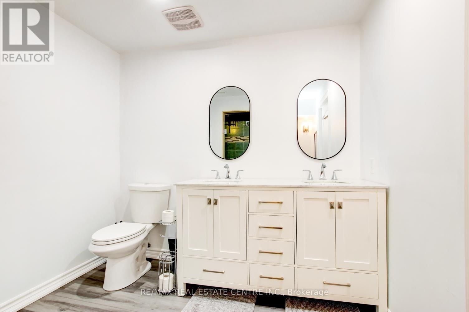 3 PASSMORE AVENUE Image 33