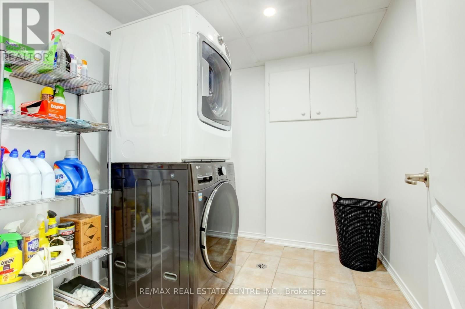 3 PASSMORE AVENUE Image 35