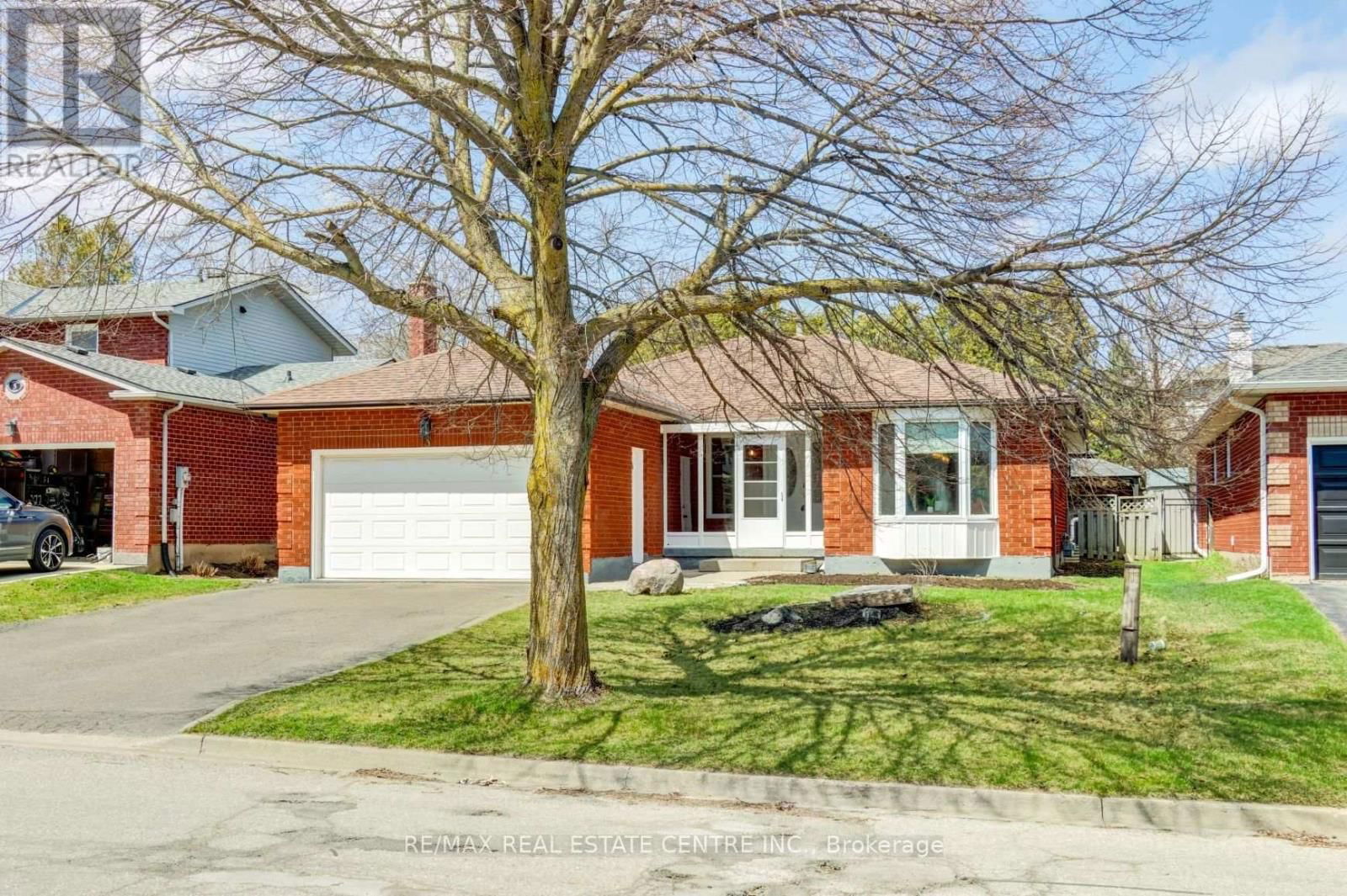 3 PASSMORE AVENUE Image 4