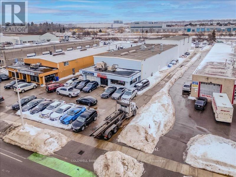 1135 SPEERS ROAD Image 2