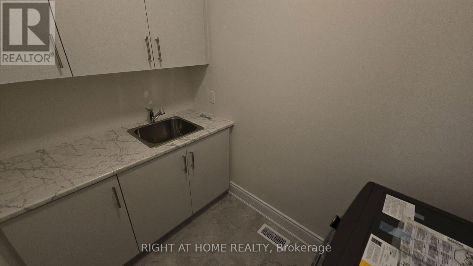1338 LOON LANE Image 28