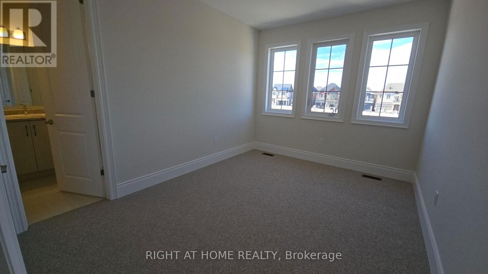 1338 LOON LANE Image 44