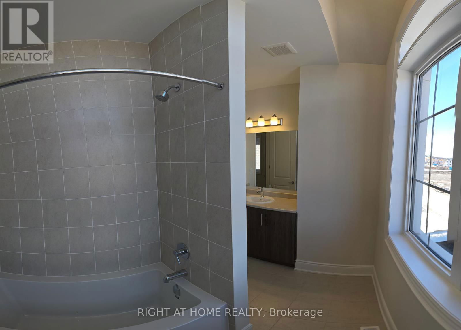 1338 LOON LANE Image 49