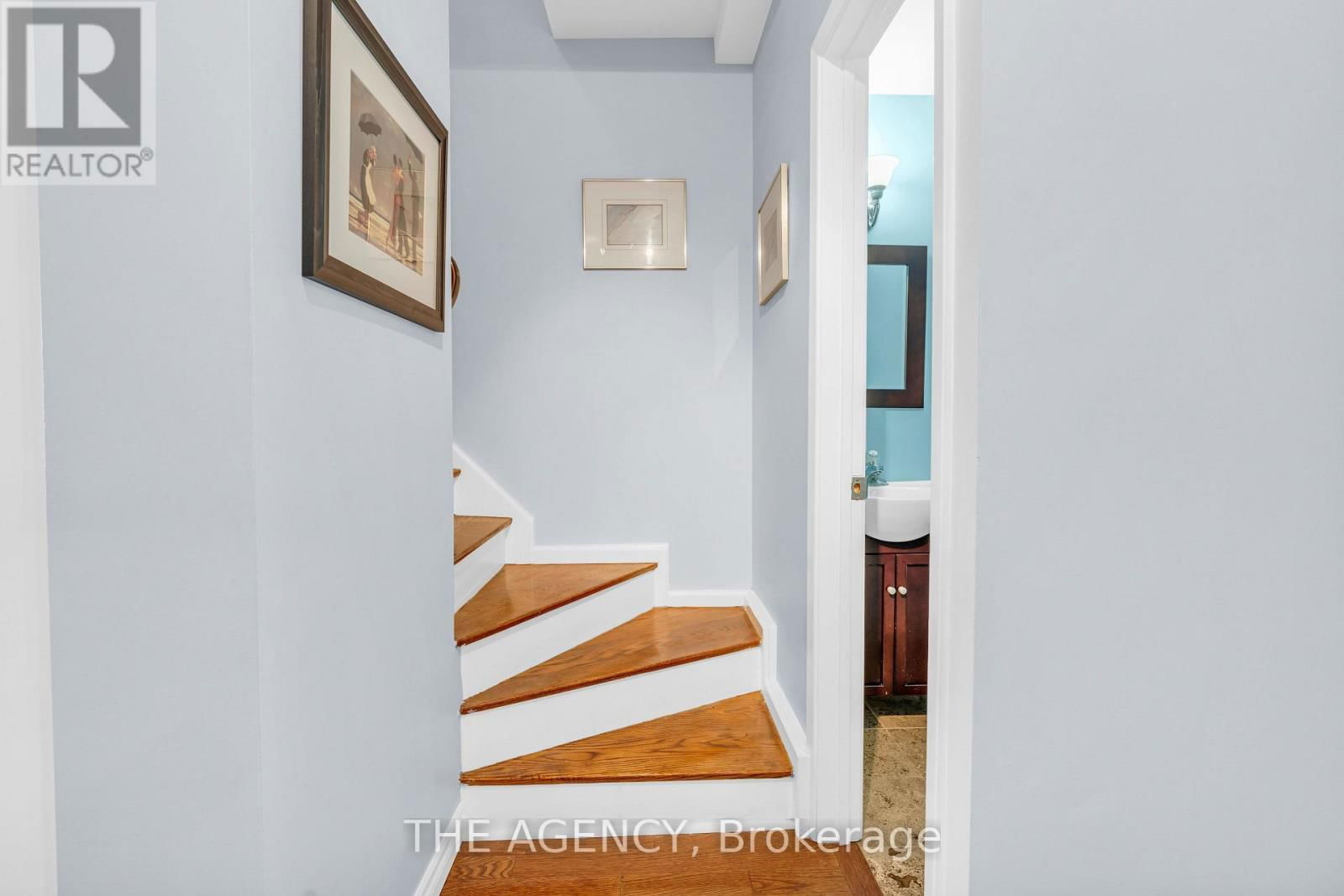 2203 MOUNTAIN GROVE AVENUE Image 24