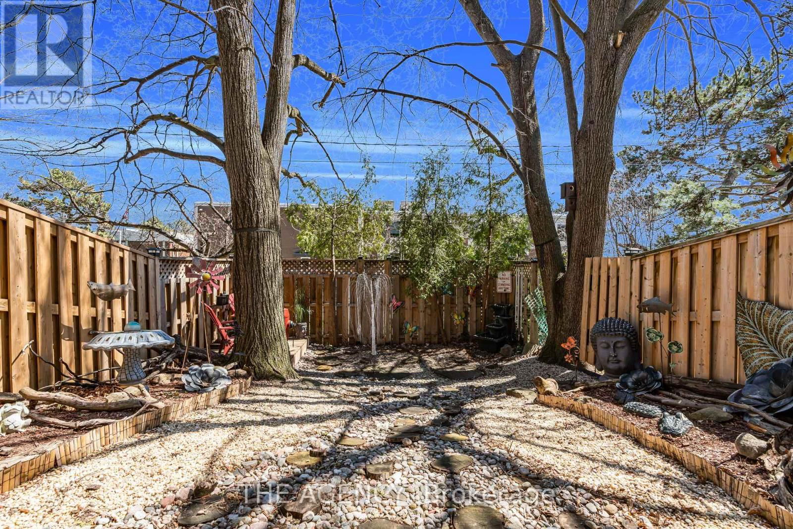 2203 MOUNTAIN GROVE AVENUE Image 38