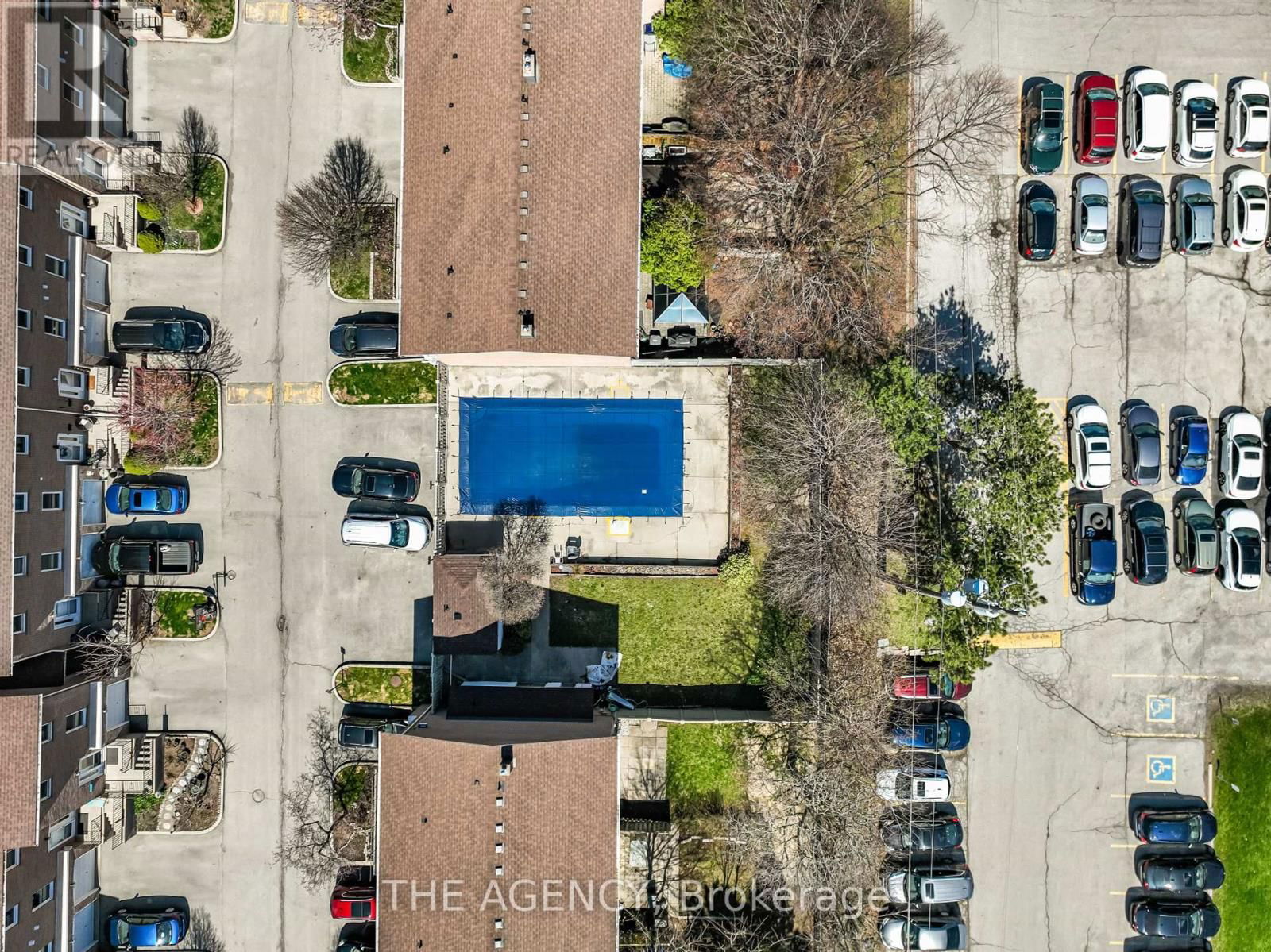 2203 MOUNTAIN GROVE AVENUE Image 43