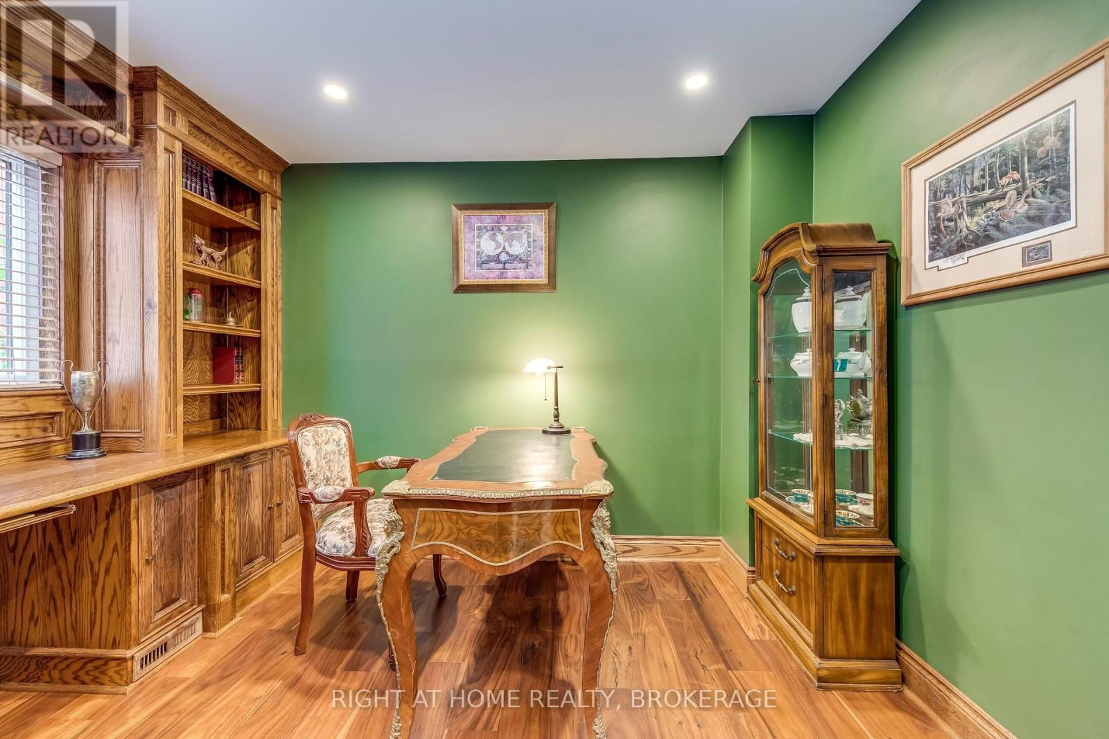 1311 PLAYTER PLACE Image 19
