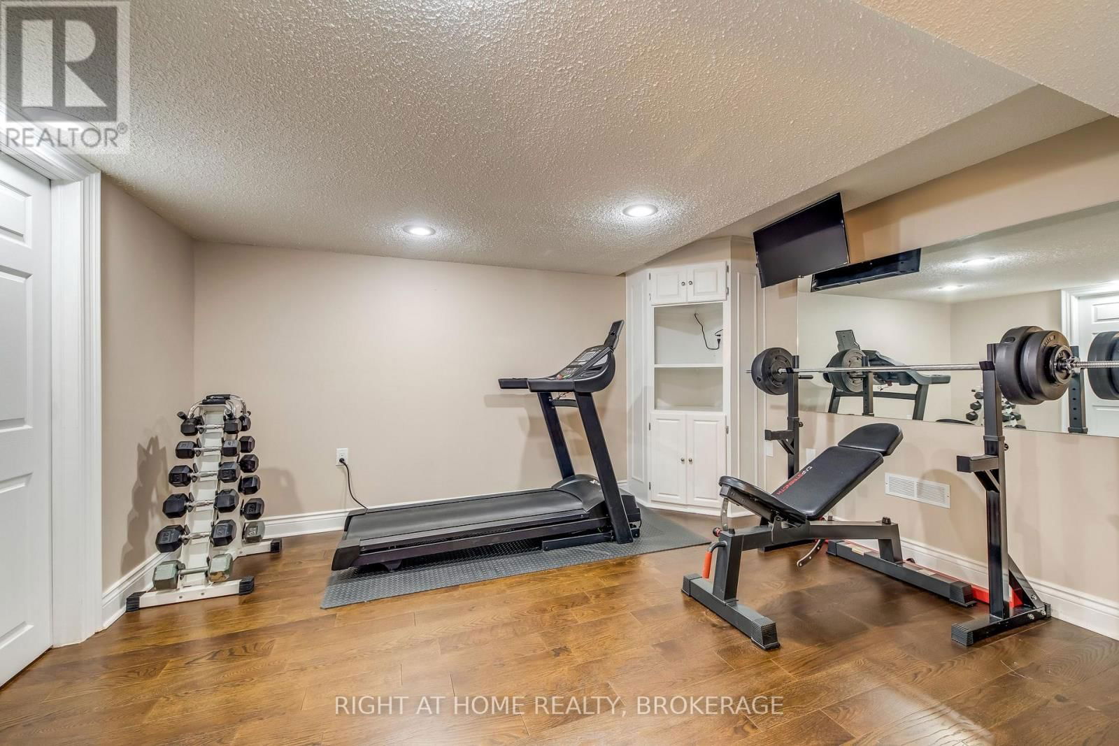 1311 PLAYTER PLACE Image 39