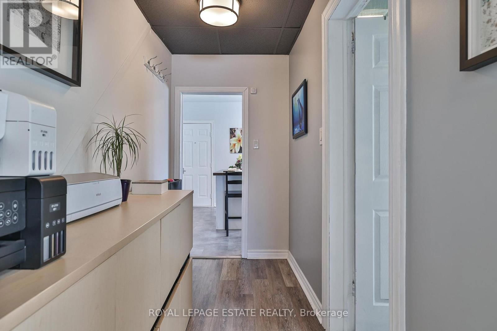 1281 WESTON ROAD Image 18