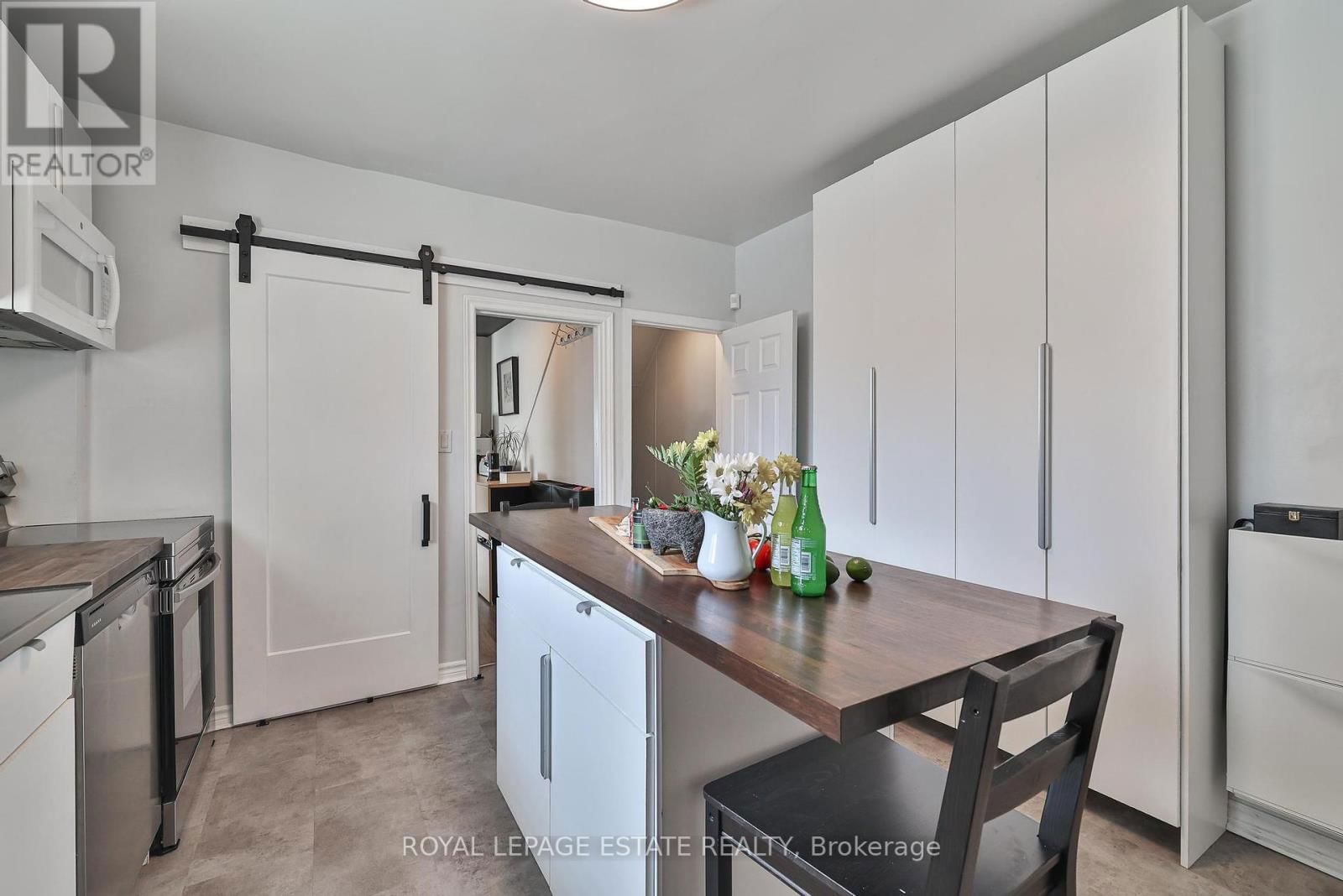1281 WESTON ROAD Image 23