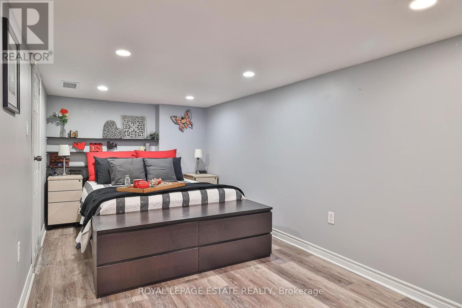 1281 WESTON ROAD Image 28