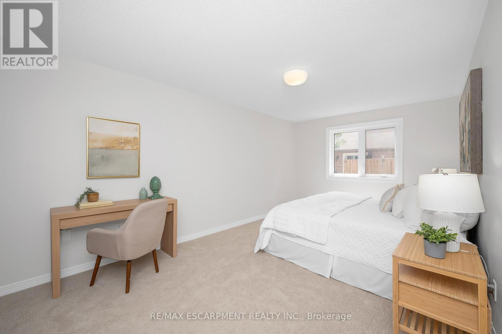 10 - 4275 MILLCROFT PARK DRIVE Image 17