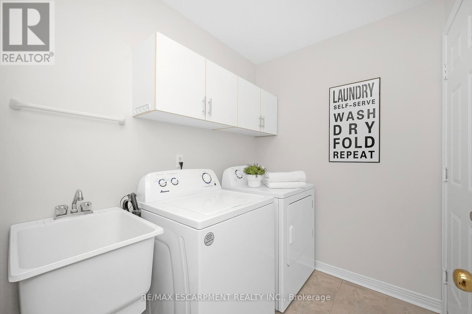 10 - 4275 MILLCROFT PARK DRIVE Image 25