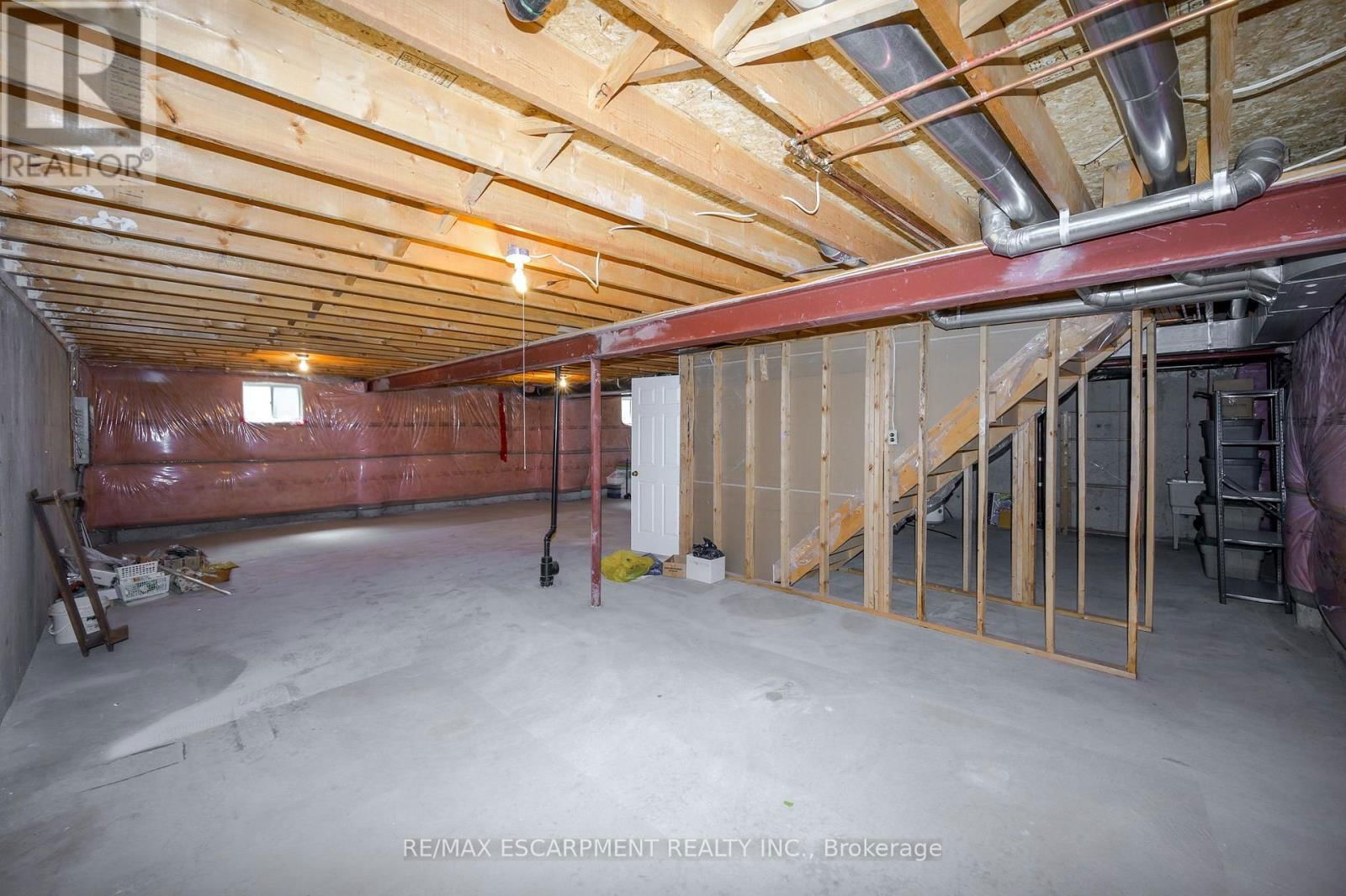 10 - 4275 MILLCROFT PARK DRIVE Image 33