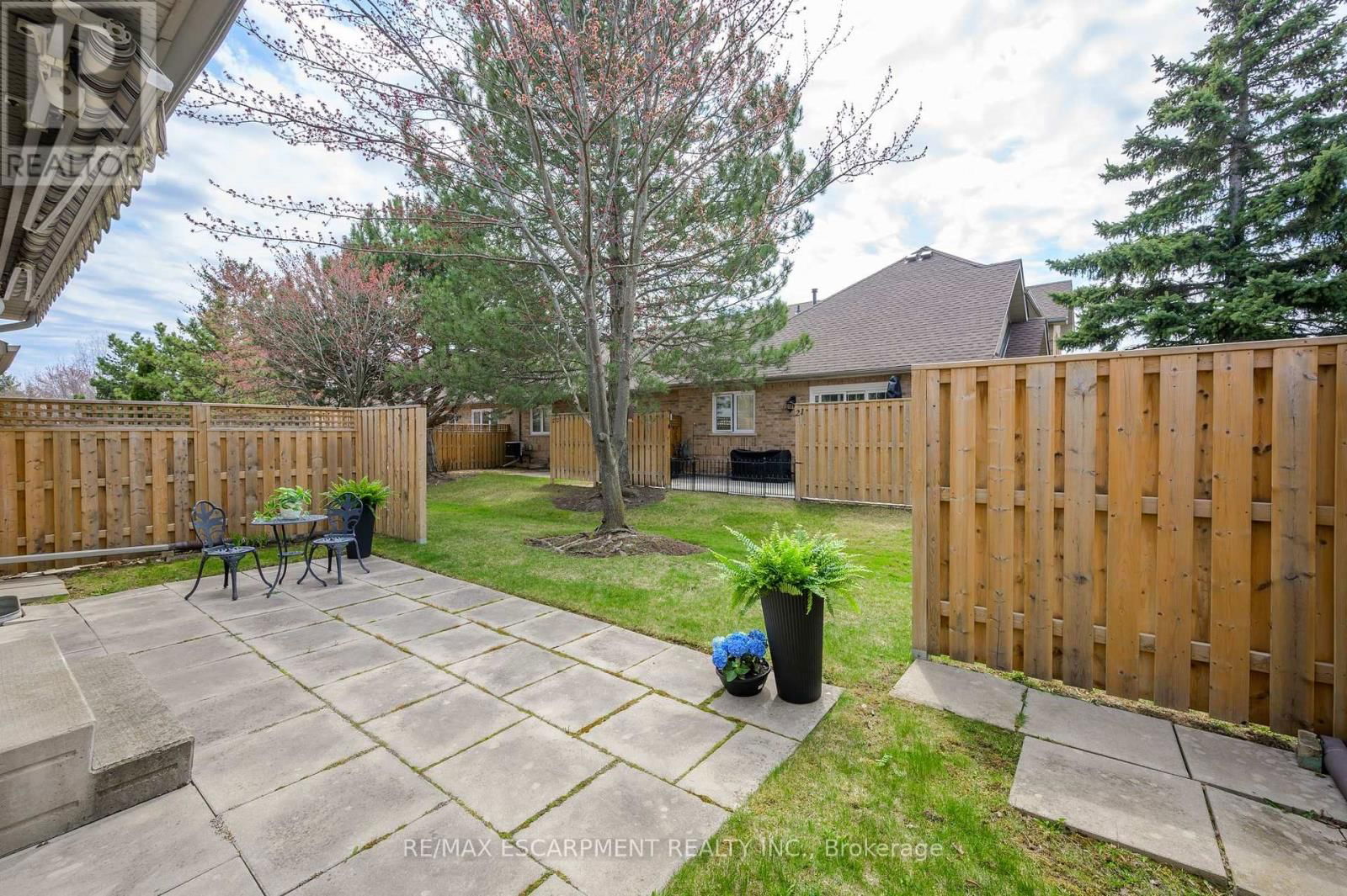 10 - 4275 MILLCROFT PARK DRIVE Image 36