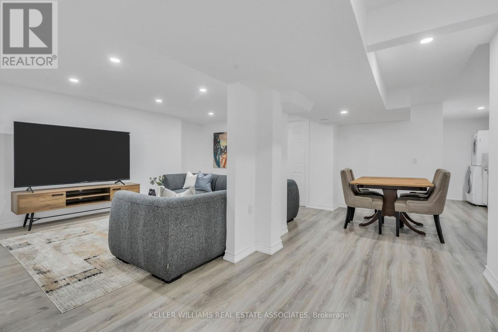 5419 SPRUCE AVENUE Image 22