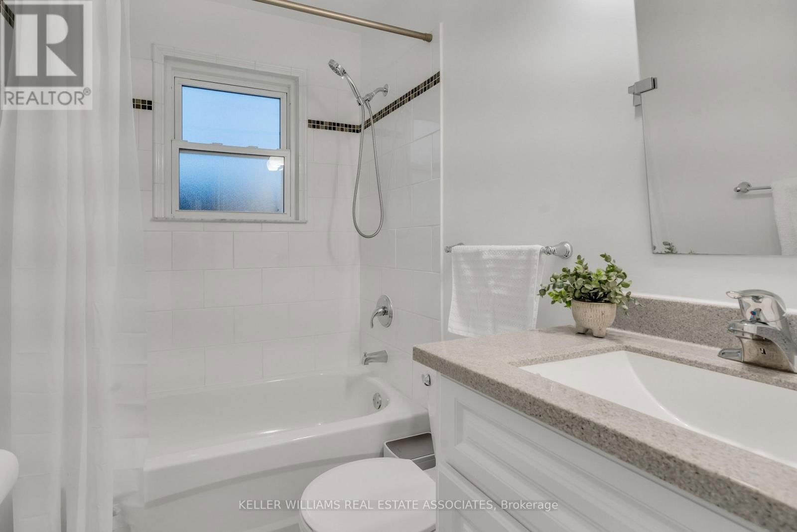 5419 SPRUCE AVENUE Image 8