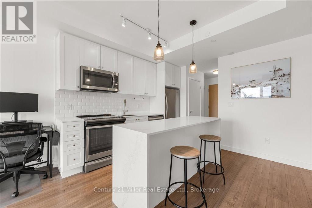 301 - 150 SABINA DRIVE Image 13