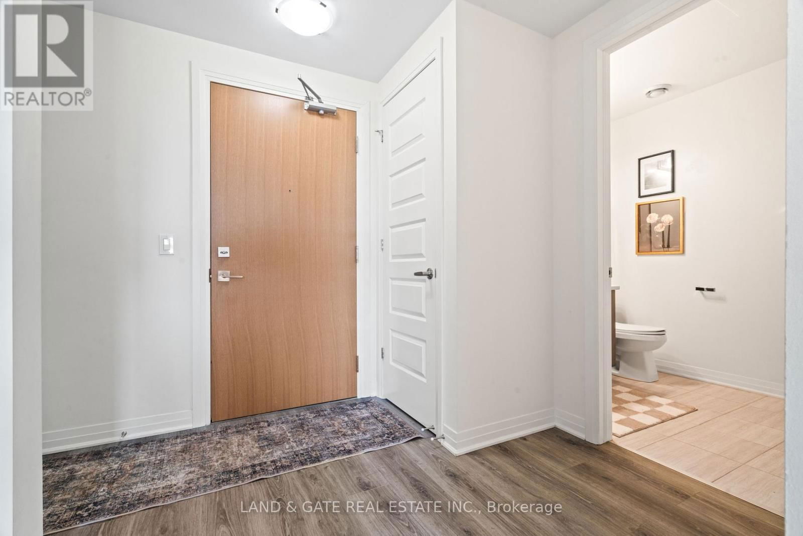 319 - 128 GROVEWOOD COMMON Image 5