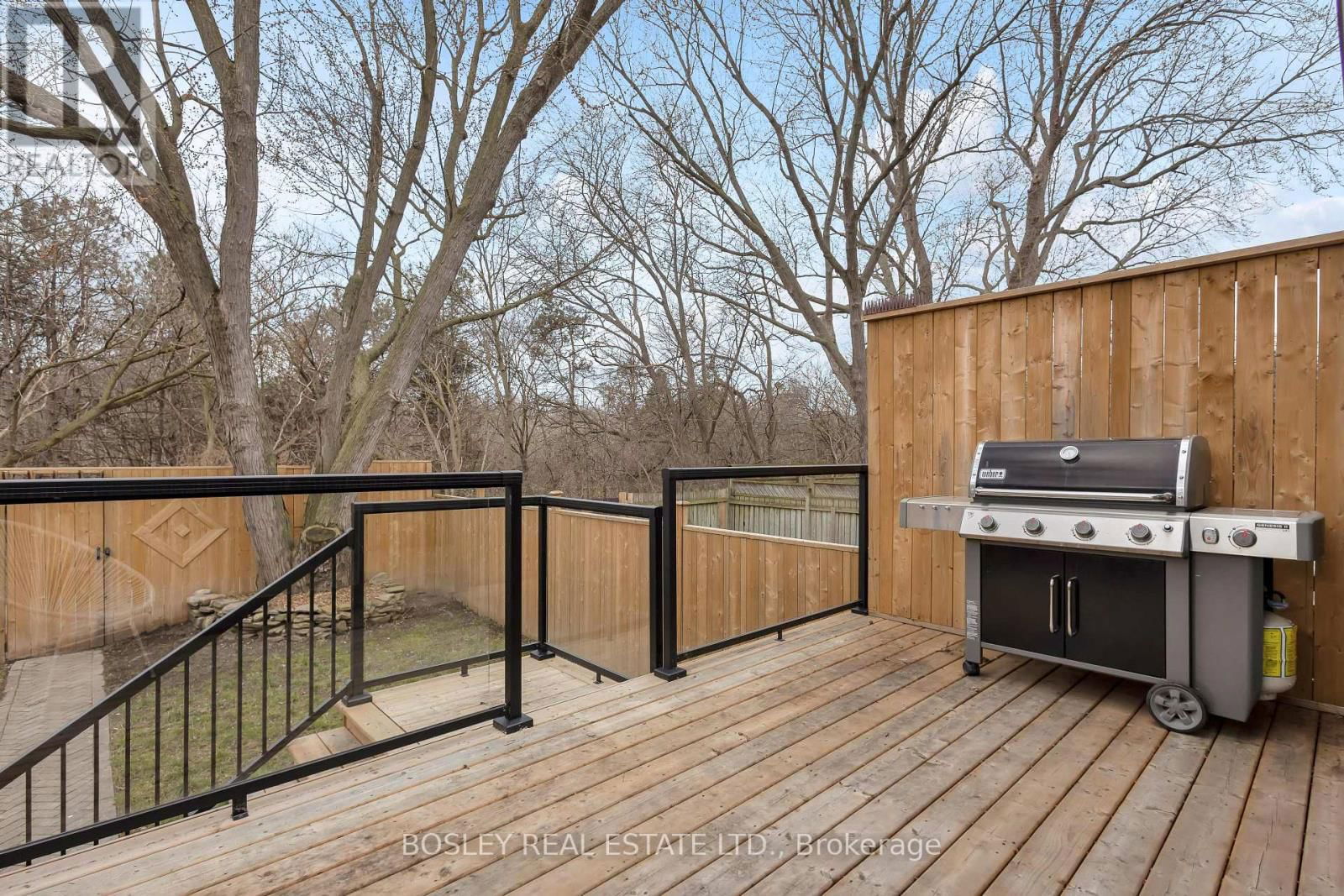 25 WARREN CRESCENT Image 22