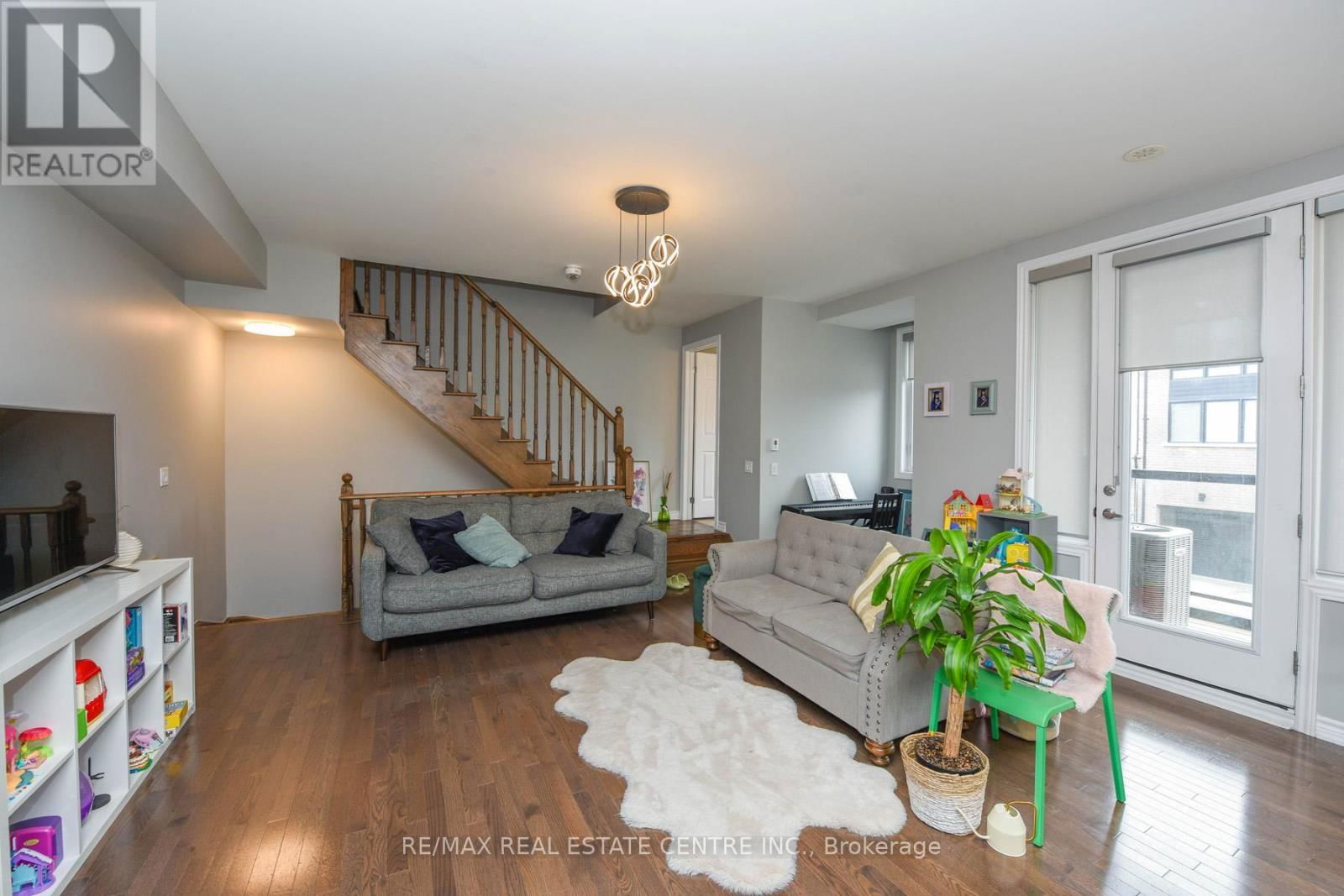 428 ROCKWELL COMMON Image 16